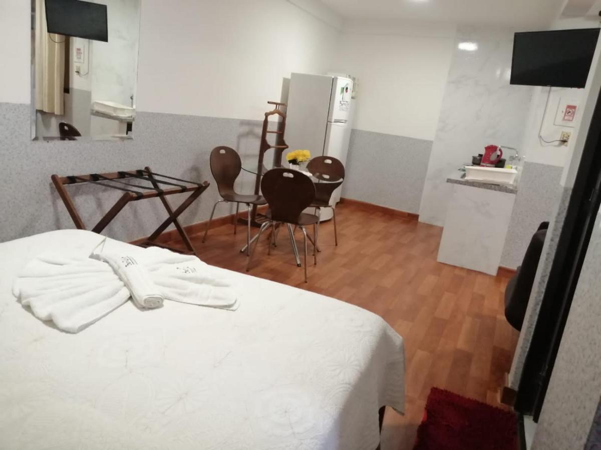 Buen Retiro Apart Hotel Santa Cruz de La Sierra Dış mekan fotoğraf