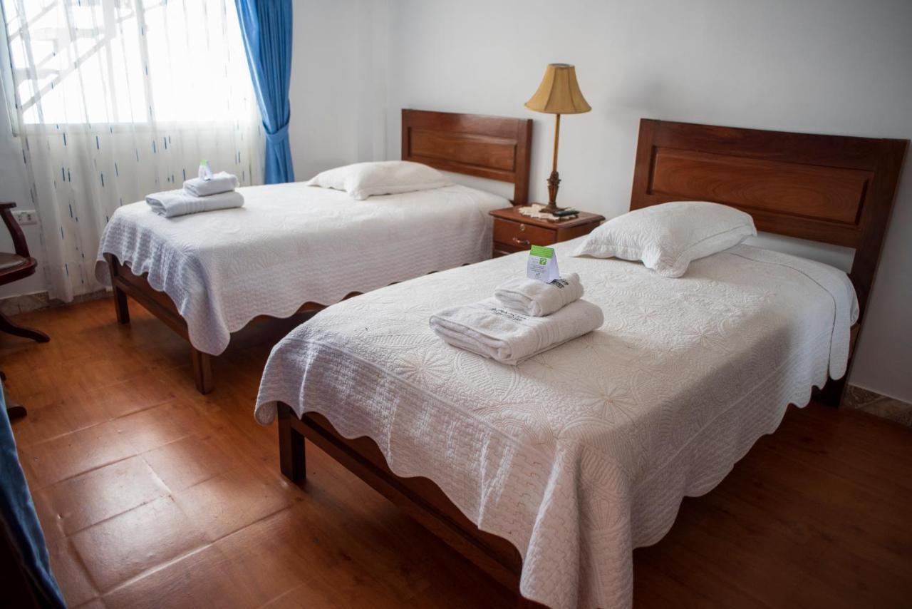 Buen Retiro Apart Hotel Santa Cruz de La Sierra Dış mekan fotoğraf